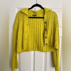 Target Wild Fable yellow cropped sweater, size S